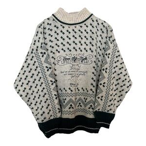 Crew Neck Knit Turtleneck Sweater in Cream & Green